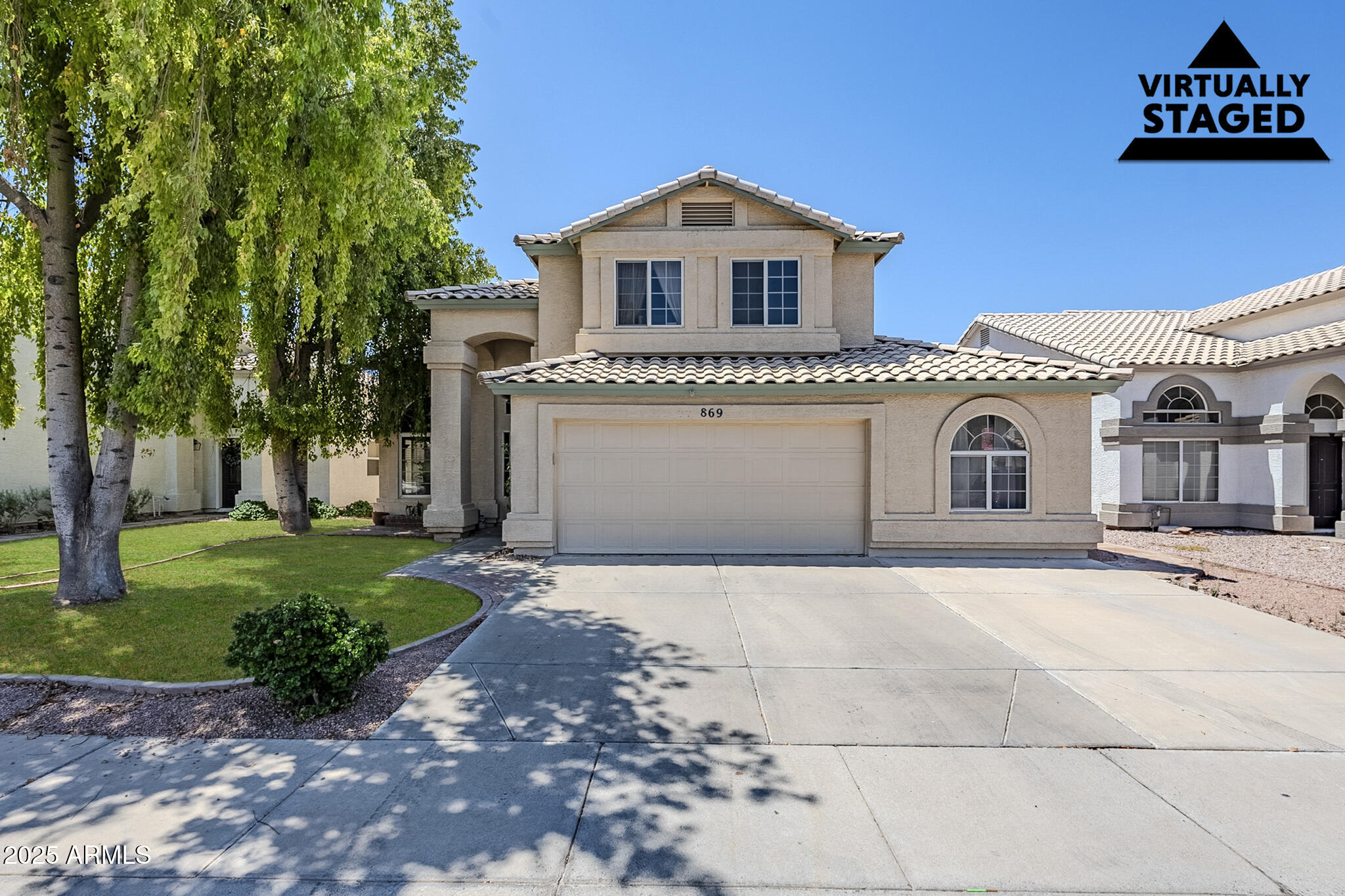869 West Shellfish Drive Gilbert, AZ 85233 - Photo 1 of 35 BDC1BF3A-9052-4731-B14F-E54190800F43