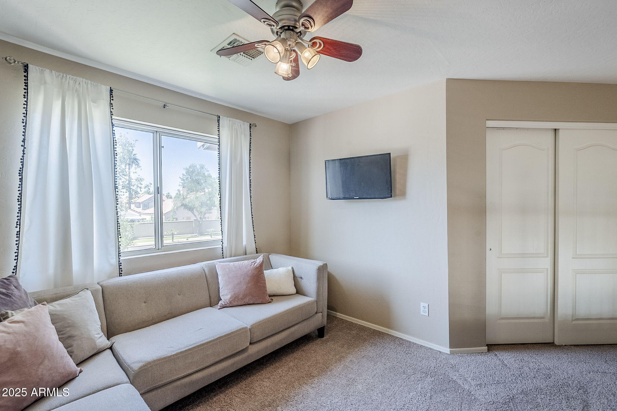 869 West Shellfish Drive Gilbert, AZ 85233 - Photo 25 of 35 49-web-or-mls-Shellfish-39