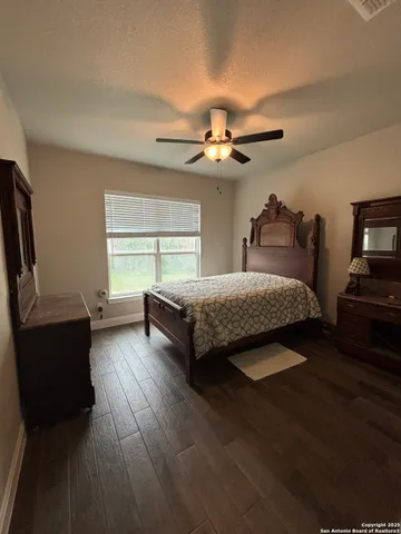 $3,400 | 229 Twin Oaks Drive, La Vernia, TX 78121
