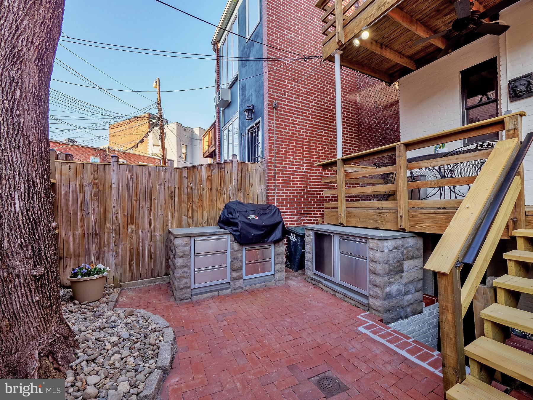 2602 Mozart Place Northwest Washington, DC 20009 - Photo 32 of 33