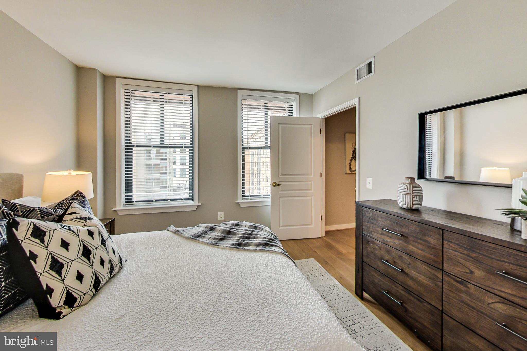 616 E Street Northwest, Unit 1019 Washington, DC 20004 - Photo 11 of 37