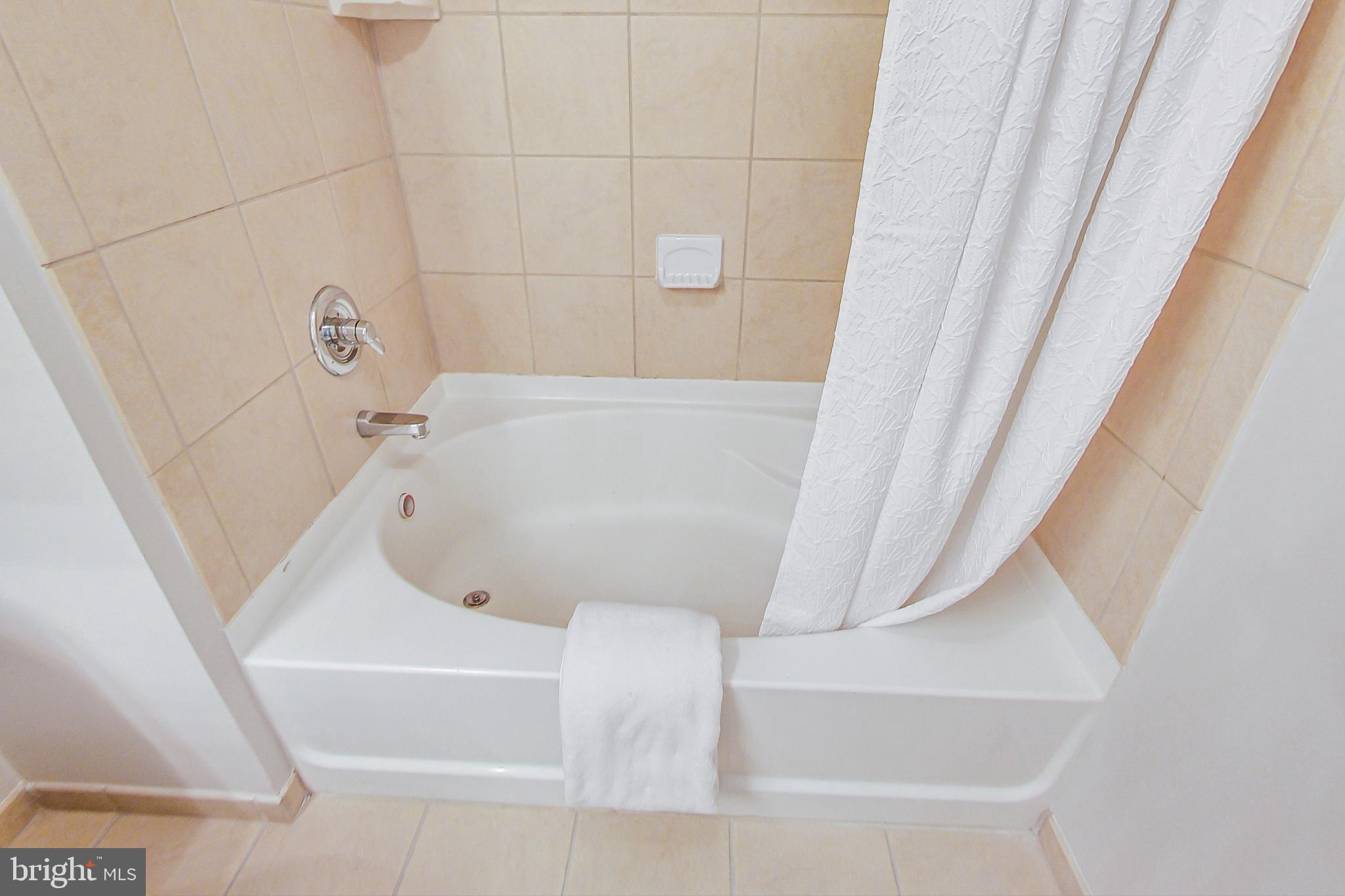 616 E Street Northwest, Unit 1019 Washington, DC 20004 - Photo 13 of 37