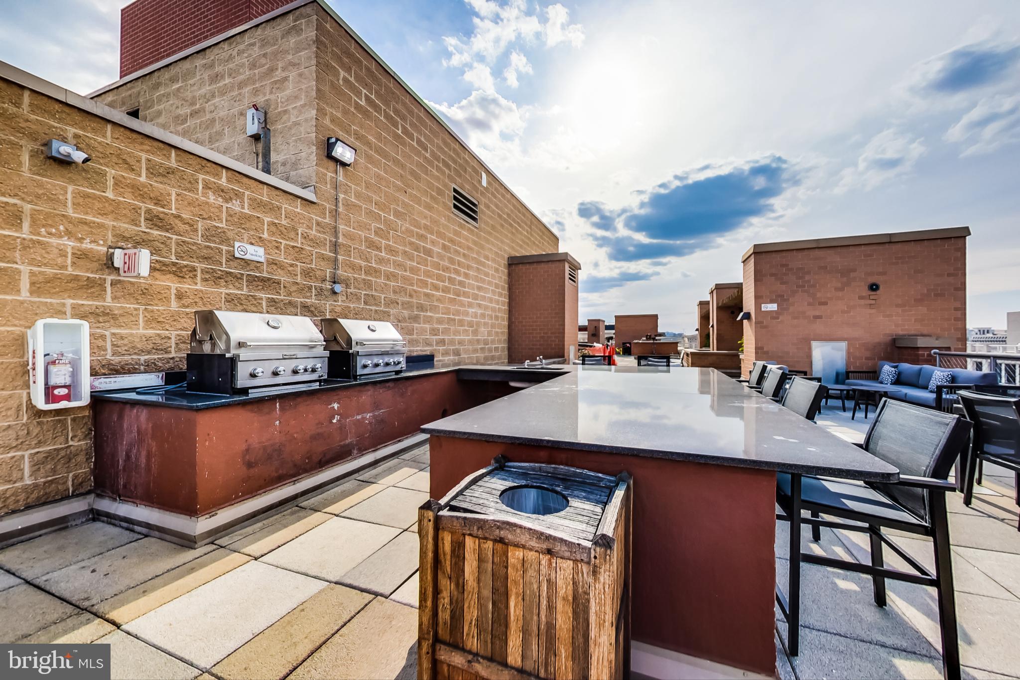 616 E Street Northwest, Unit 1019 Washington, DC 20004 - Photo 29 of 37