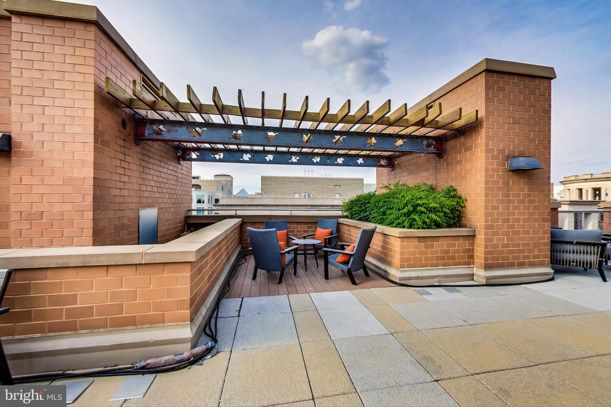 616 E Street Northwest, Unit 1019 Washington, DC 20004 - Photo 30 of 37