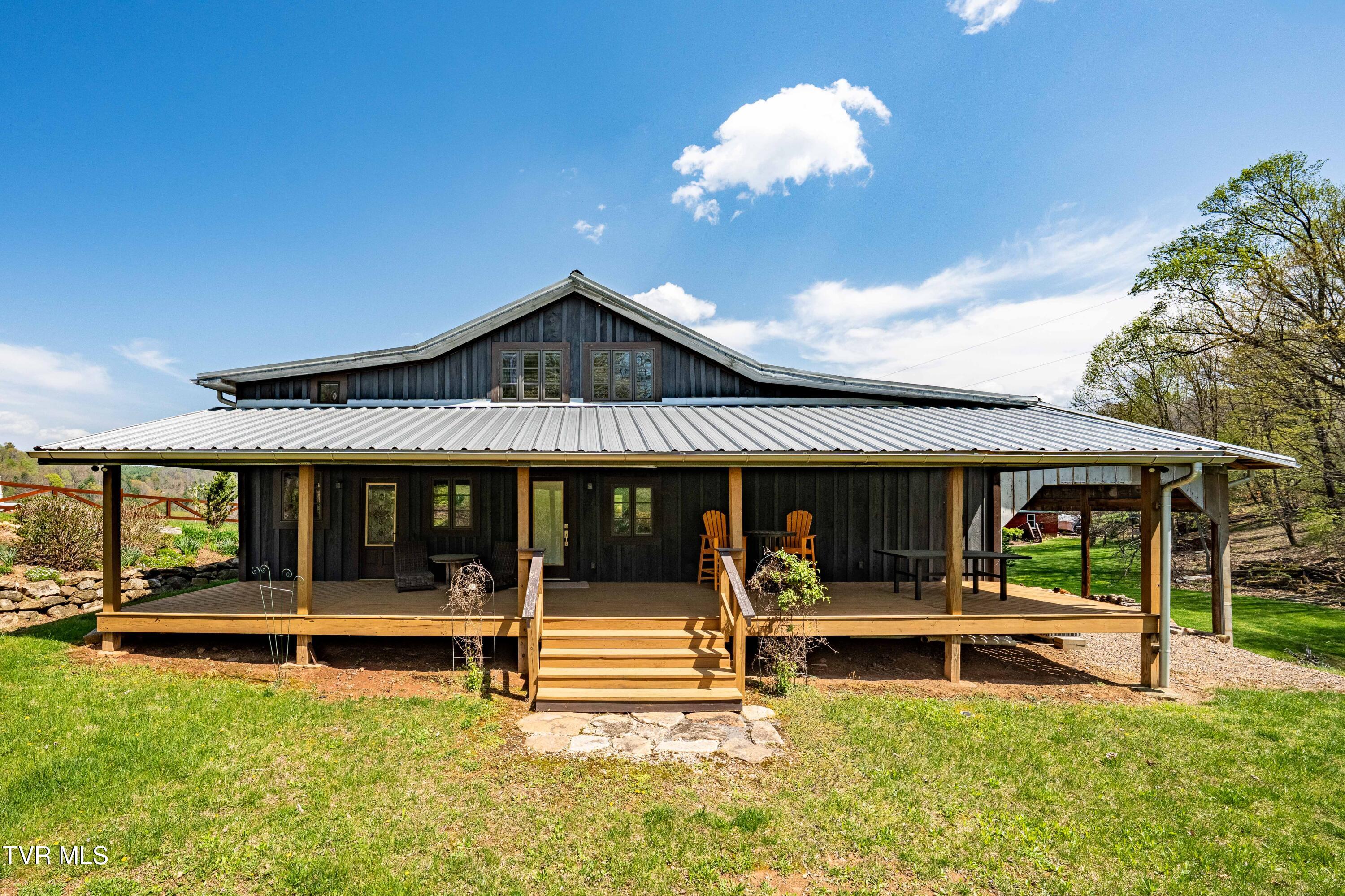 110 North River Lane Butler, TN 37640 - Photo 44 of 50 110 North River Shores (44 of 79)