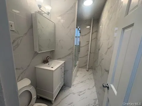 $328,000 | 65-38 Booth Street, Unit 2F | Rego Park