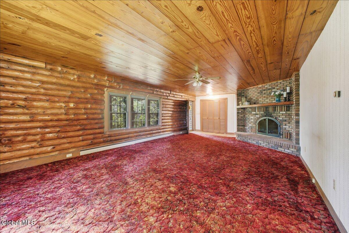 201 Burt Road Moreau, NY 12828 - Photo 10 of 26 03-001_IMG_2345