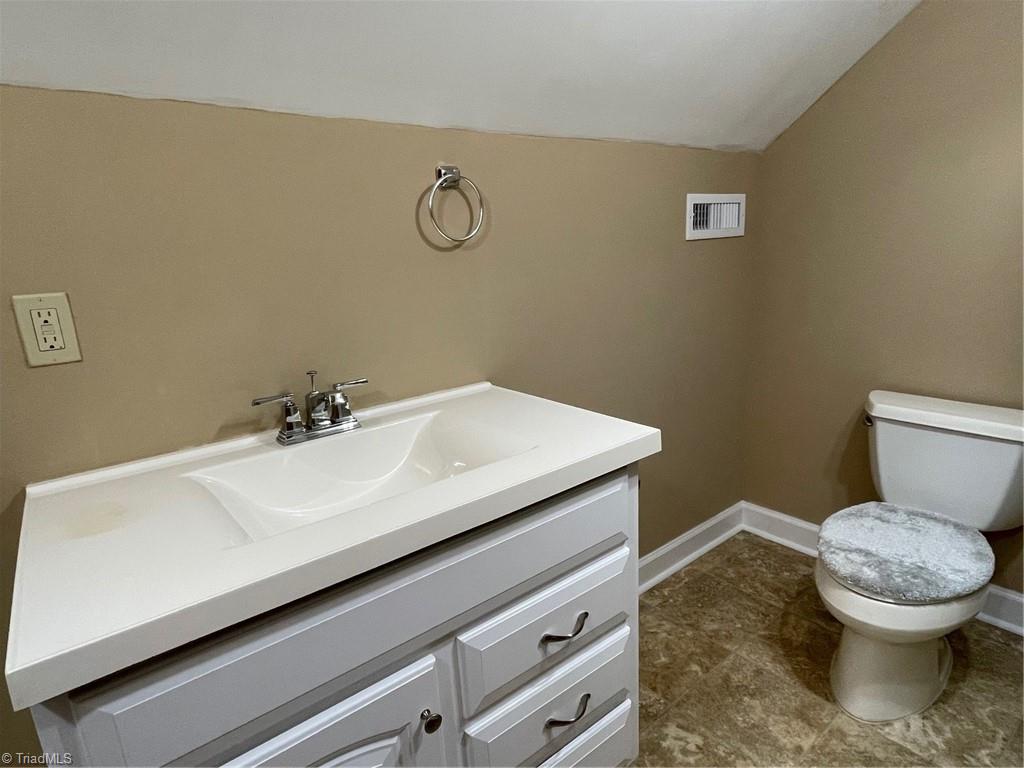 222 Mize Road Lexington, NC 27295 - Photo 18 of 24