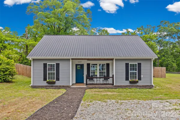 $250,000 | 103.5 Foote Street, Chester, SC 29706