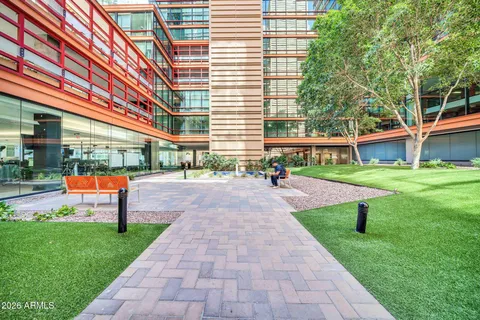 $385,000 | 4808 North 24th Street, Unit 202, Phoenix, AZ 85016