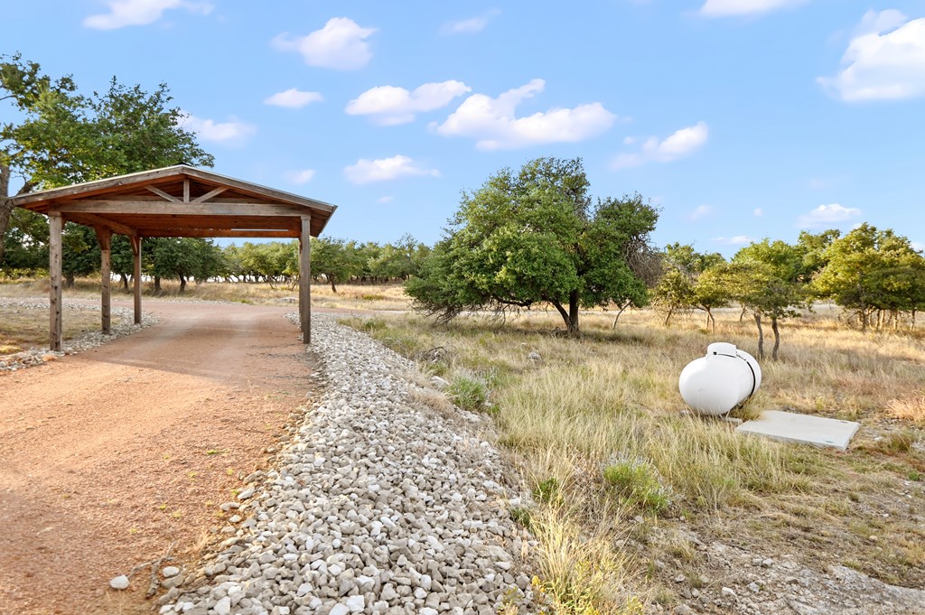 1699 Adobe Creek Road Fredericksburg, TX 78624 - Photo 42 of 68