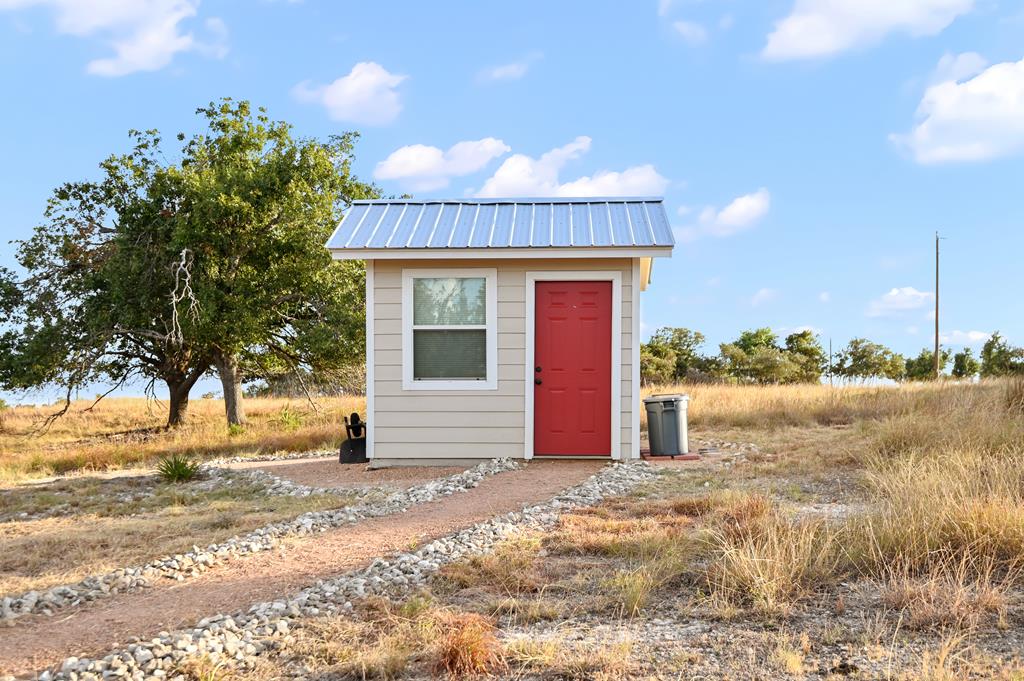 1699 Adobe Creek Road Fredericksburg, TX 78624 - Photo 59 of 68