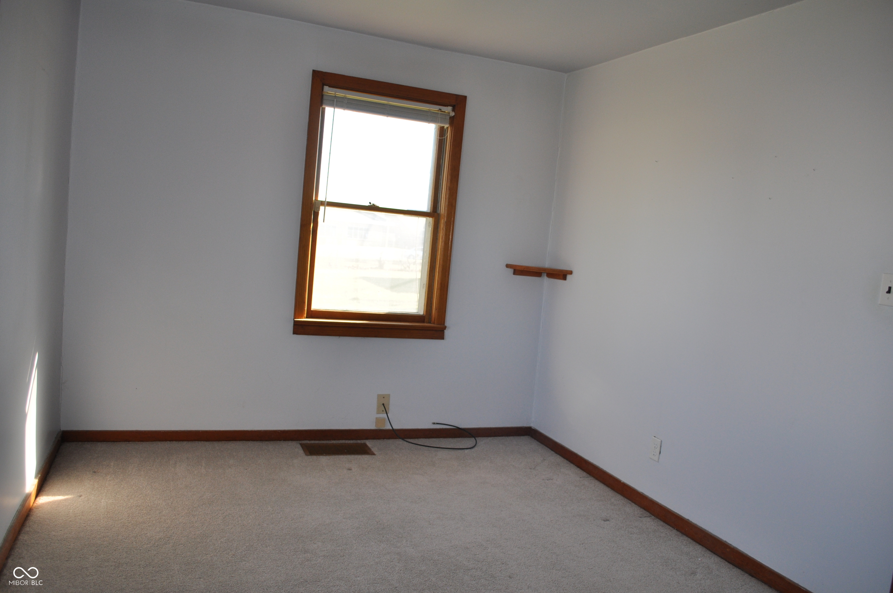 105 Indiana Court Columbus, IN 47201 - Photo 16 of 24 Gallery Image 16