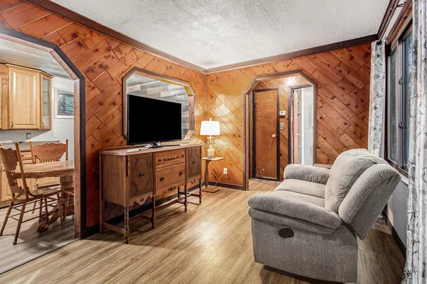 $175,000 | 642 Gilman Street, Garden City, MI 48135