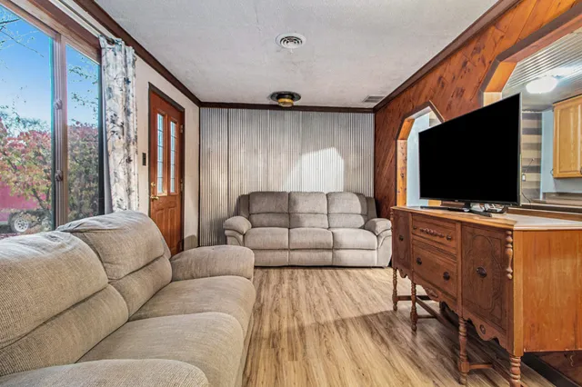 $175,000 | 642 Gilman Street, Garden City, MI 48135