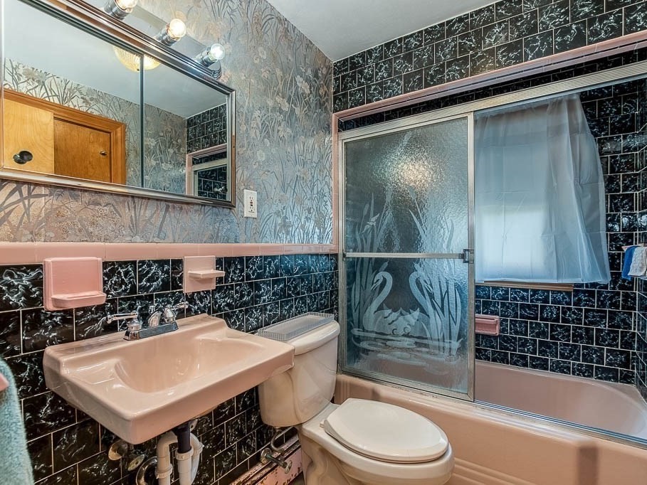 1049 Pleasant Street Canton, MA 02021 - Photo 6 of 26