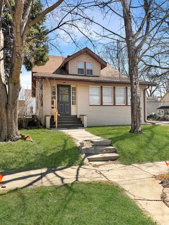 $89,900 | 405 North Apple Avenue, Freeport, IL 61032
