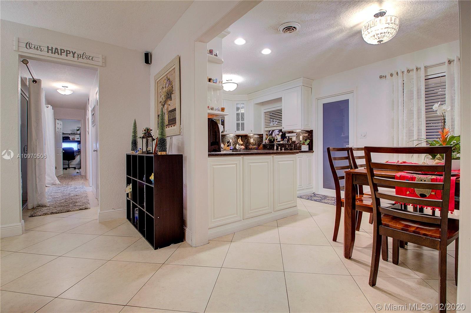 4520 West Park Road Hollywood, FL 33021 - Photo 12 of 36