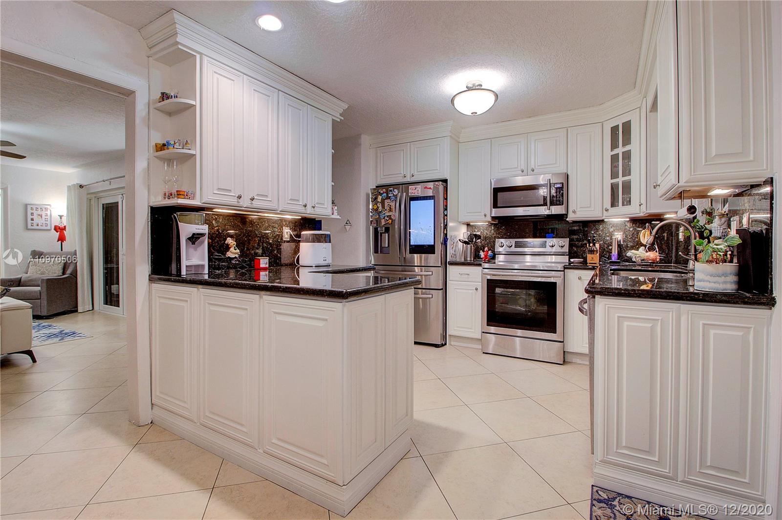 4520 West Park Road Hollywood, FL 33021 - Photo 16 of 36