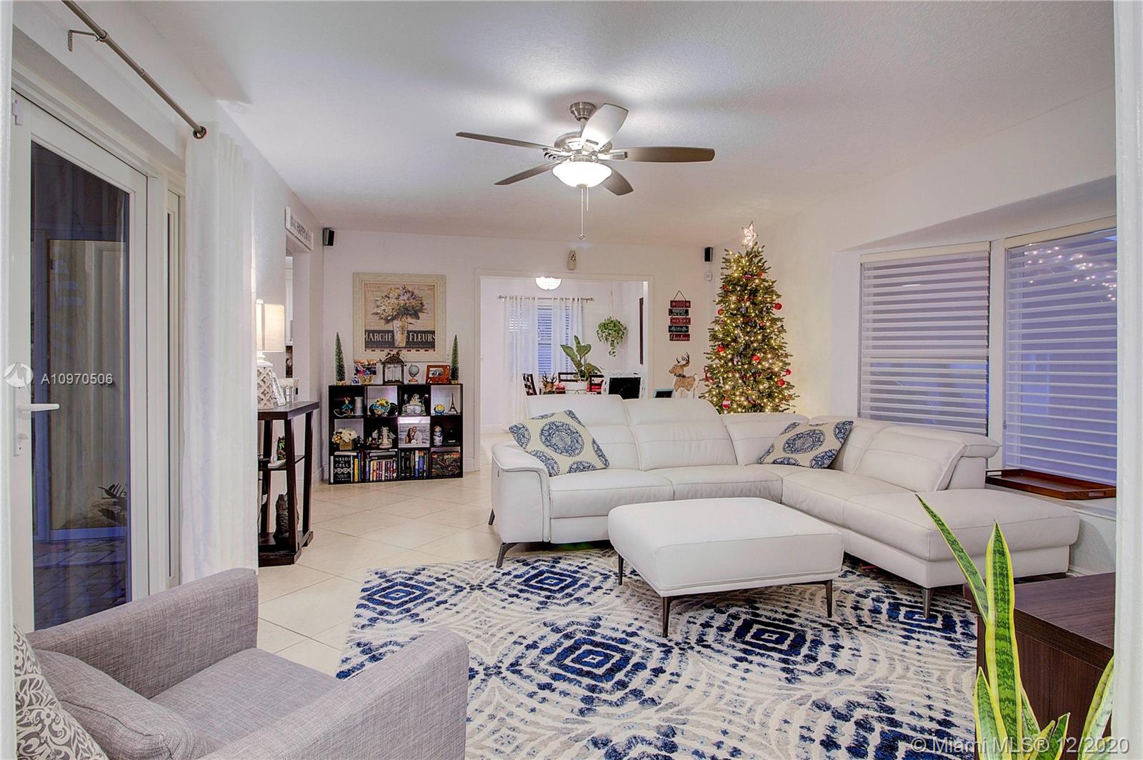 4520 West Park Road Hollywood, FL 33021 - Photo 9 of 36