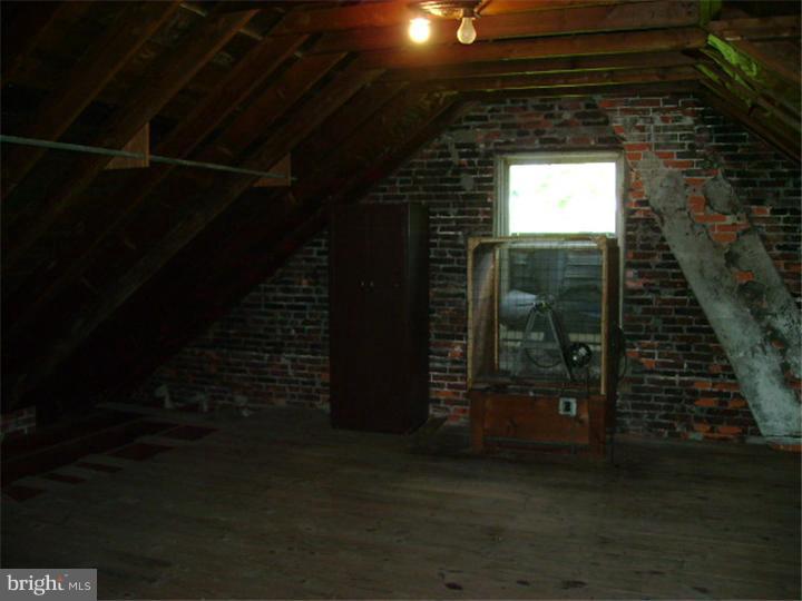 919 East Main Street Maple Shade, NJ 08052 - Photo 11 of 13 Gallery Image 11
