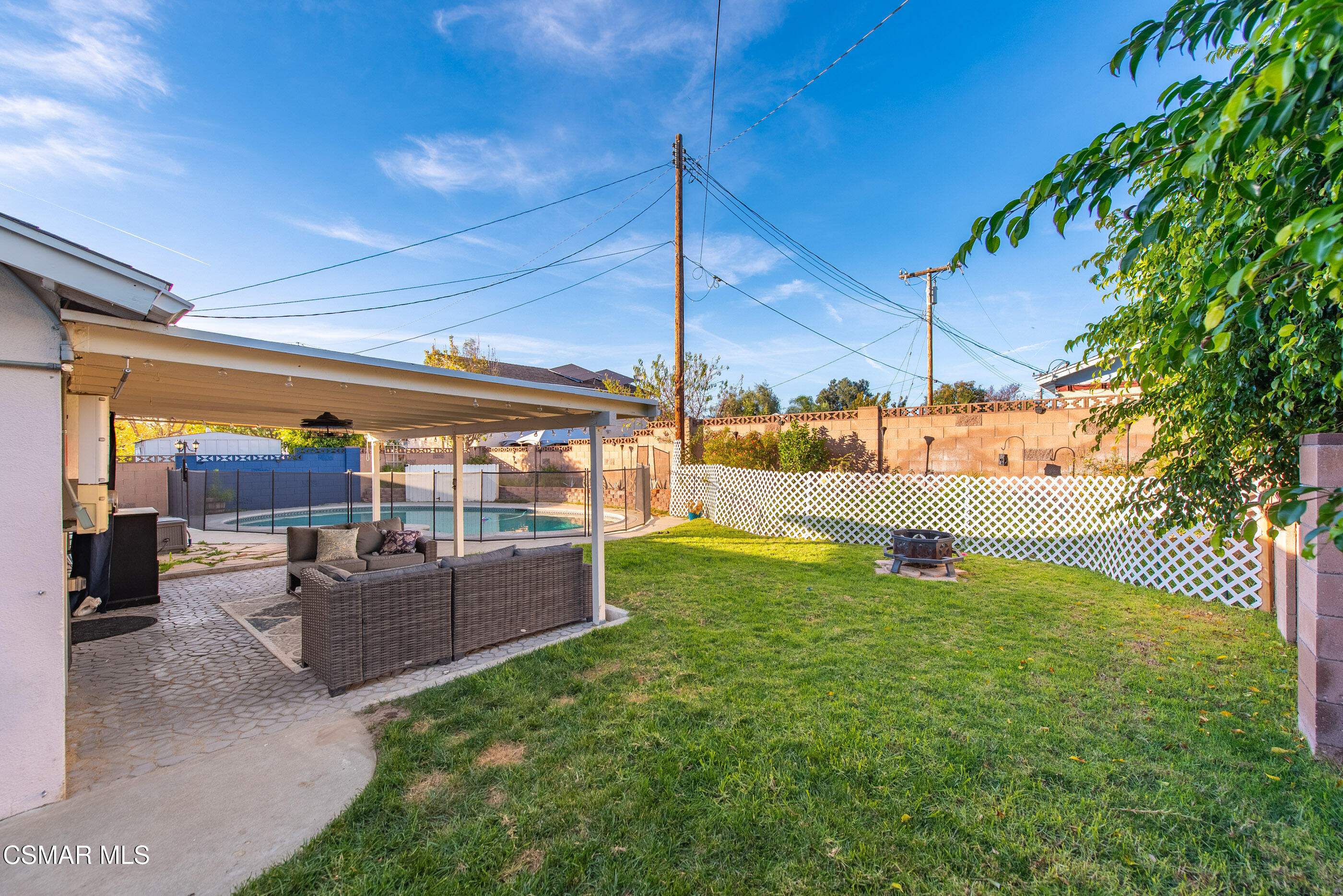 2267 Morley Street Simi Valley, CA 93065 - Photo 22 of 35 a view of a porch