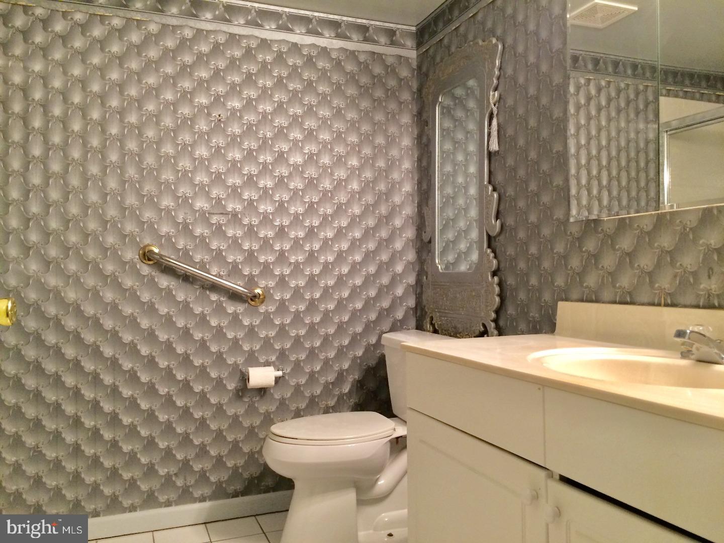 1225 Norwalk Road, Unit 31 Philadelphia, PA 19115 - Photo 12 of 18 Gallery Image 12