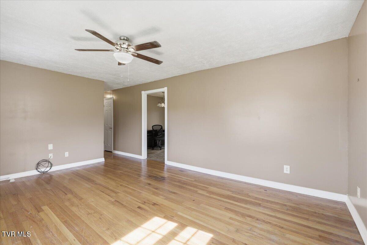 1106 Lockhart Road Jefferson City, TN 37760 - Photo 6 of 26 06-006_7K9A0730