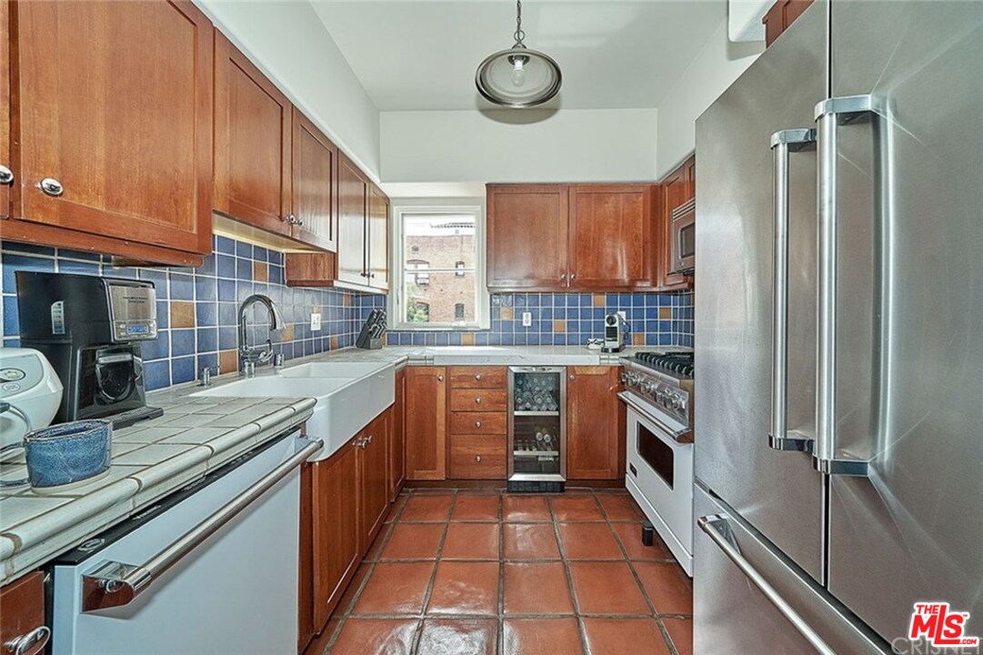 1414 North Harper Avenue, Unit 5 West Hollywood, CA 90046 - Photo 20 of 36