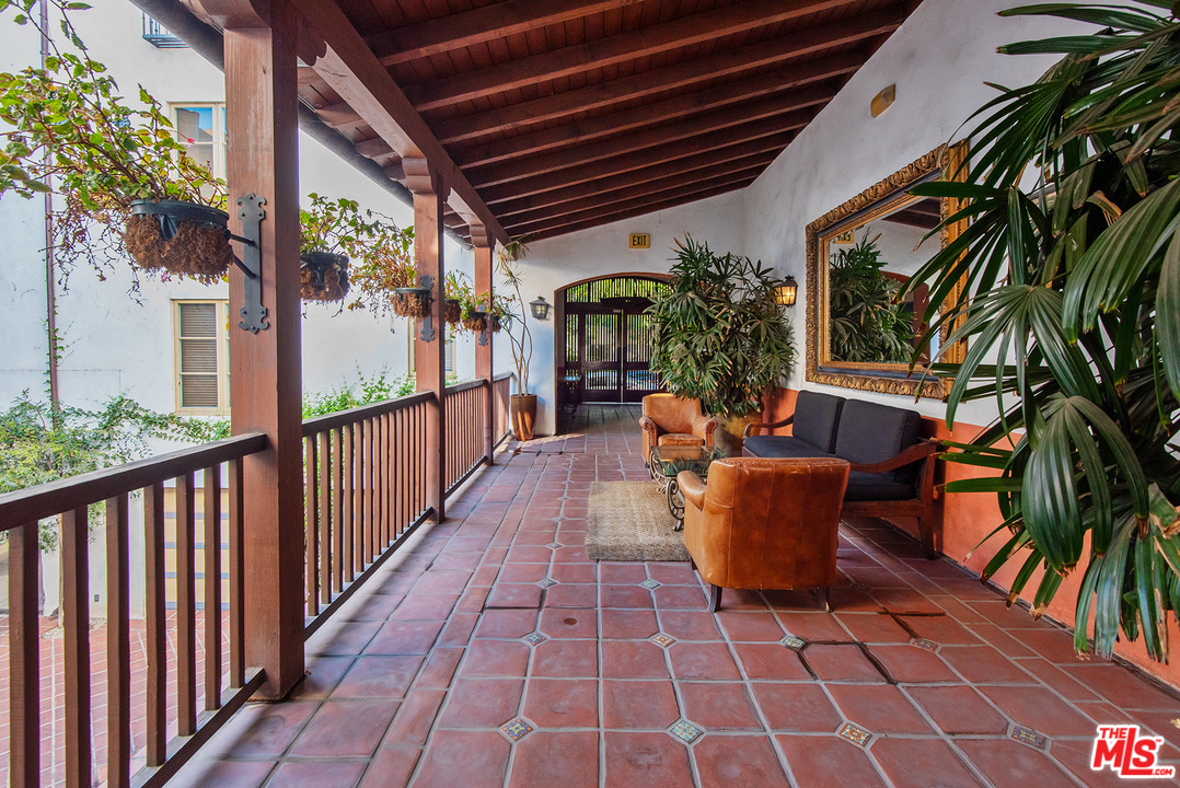 1414 North Harper Avenue, Unit 5 West Hollywood, CA 90046 - Photo 32 of 36