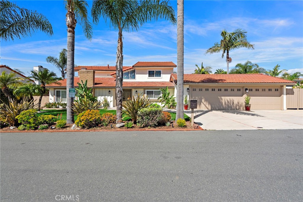 35491 Del Rey Dana Point, CA 92624 - Photo 46 of 48 front view of a house with a street