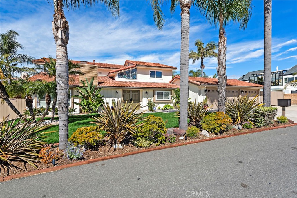 35491 Del Rey Dana Point, CA 92624 - Photo 47 of 48 front view of a house with a street