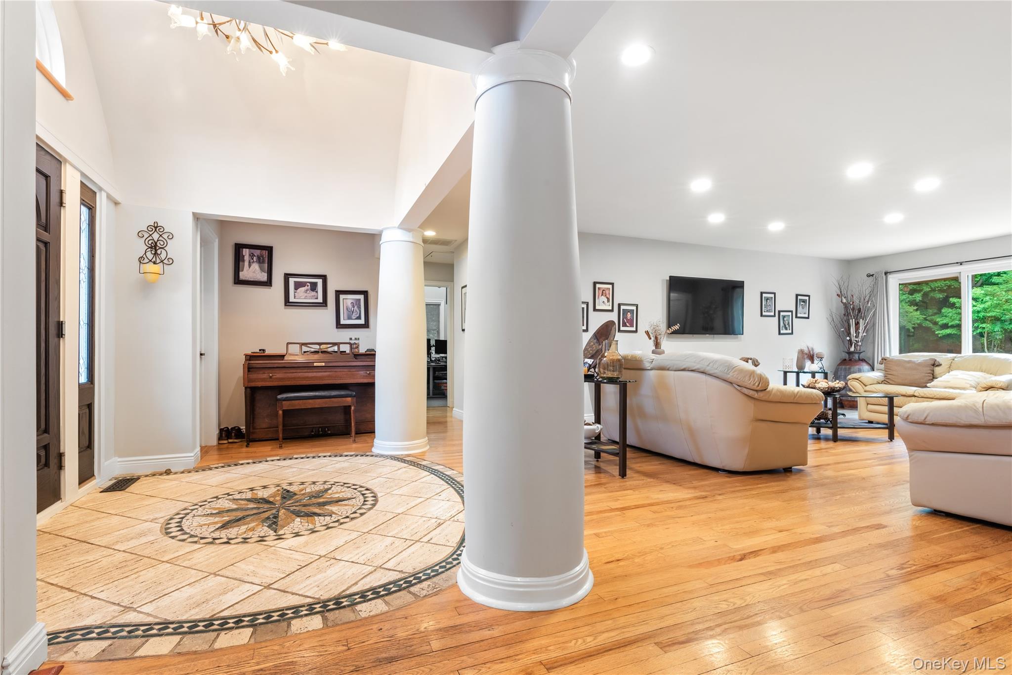 411 South Chelsea Road White Plains, NY 10603 - Photo 7 of 36