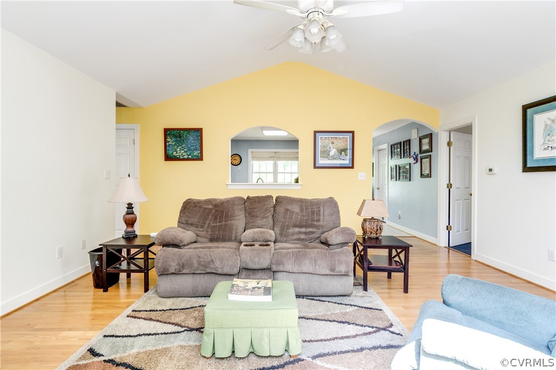 4377 Three Bridge Road Powhatan, VA 23139 - Photo 7 of 20 Gallery Image 7