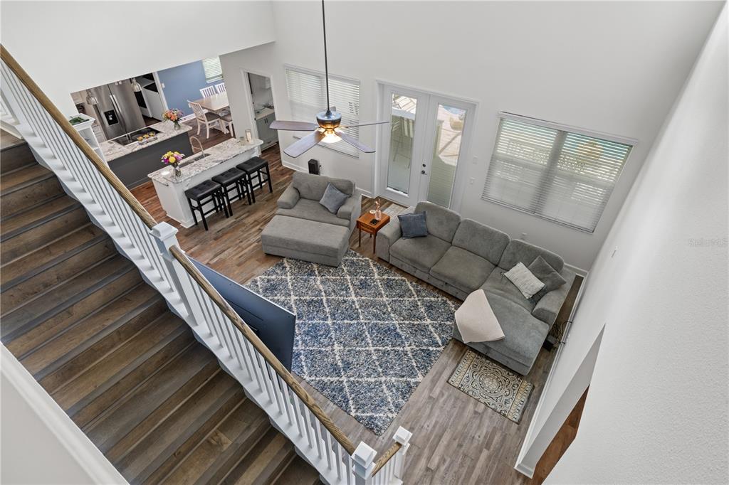 16948 Deer Island Road Tavares, FL 32778 - Photo 39 of 67 a living room with furniture