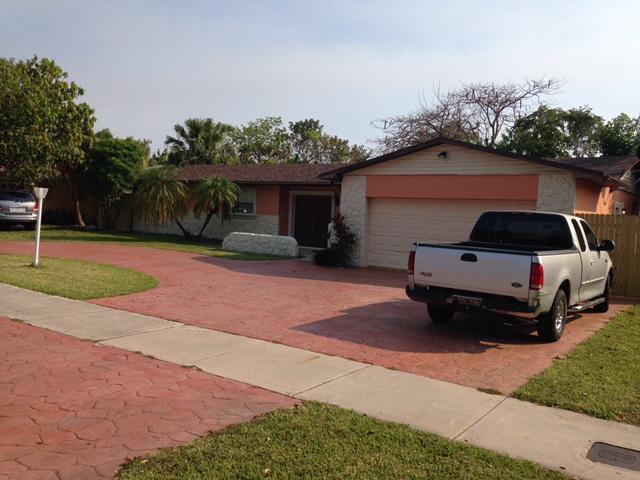 20300 Franjo Road Cutler Bay, FL 33189 - Photo 2 of 15 20300 14