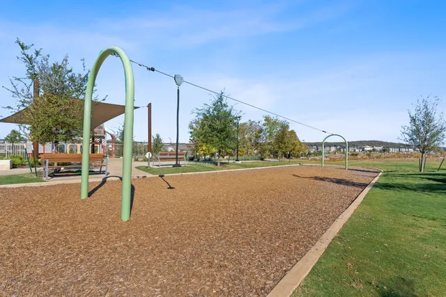 a view of outdoor space