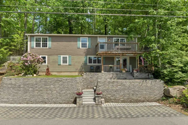 $610,000 | 165 South Shore Road, New Durham, NH 03855
