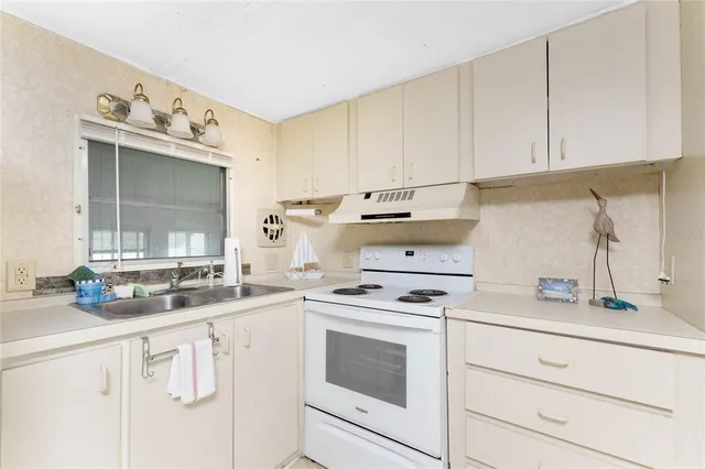 $99,900 | 315 Calle Liana, Englewood, FL 34224