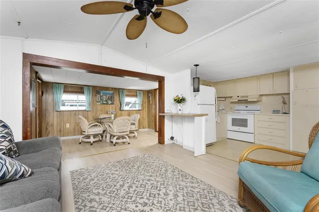 $99,900 | 315 Calle Liana, Englewood, FL 34224