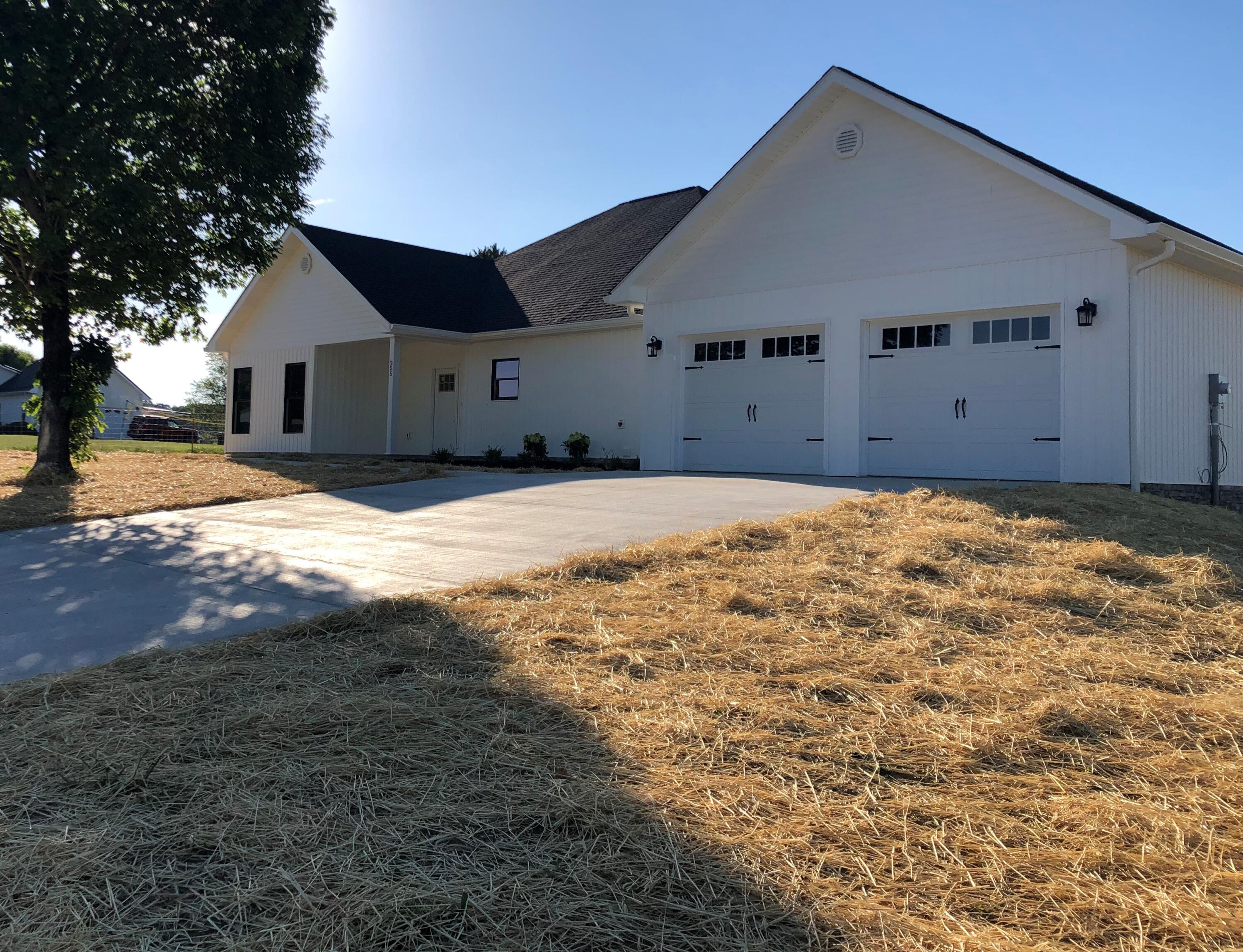 255 New Hope Road Greeneville, TN 37745 - Photo 1 of 1 Front Complete1