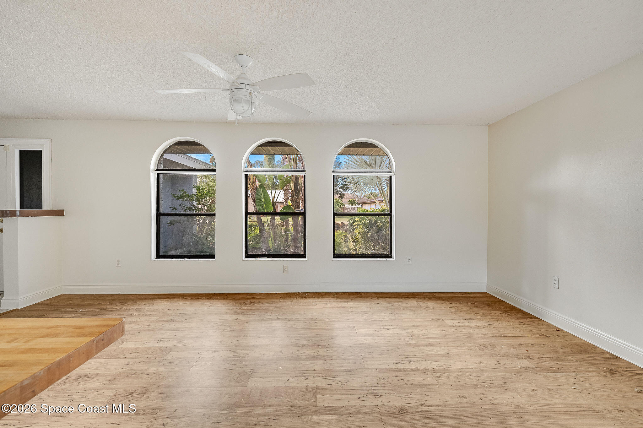 2623 Reed Avenue Melbourne, FL 32901 - Photo 10 of 45 an empty room with window