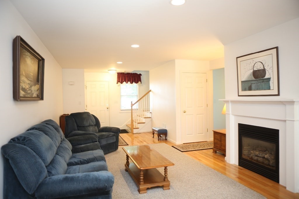 24 Benjaman Drive, Unit 24 Rochester, MA 02770 - Photo 8 of 26 Gallery Image 8