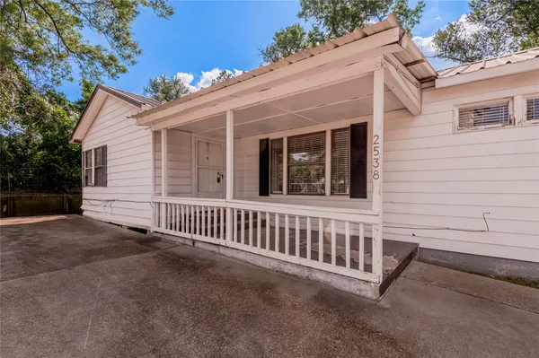 $1,375 | 2538 Sycamore Avenue, Huntsville, TX 77340