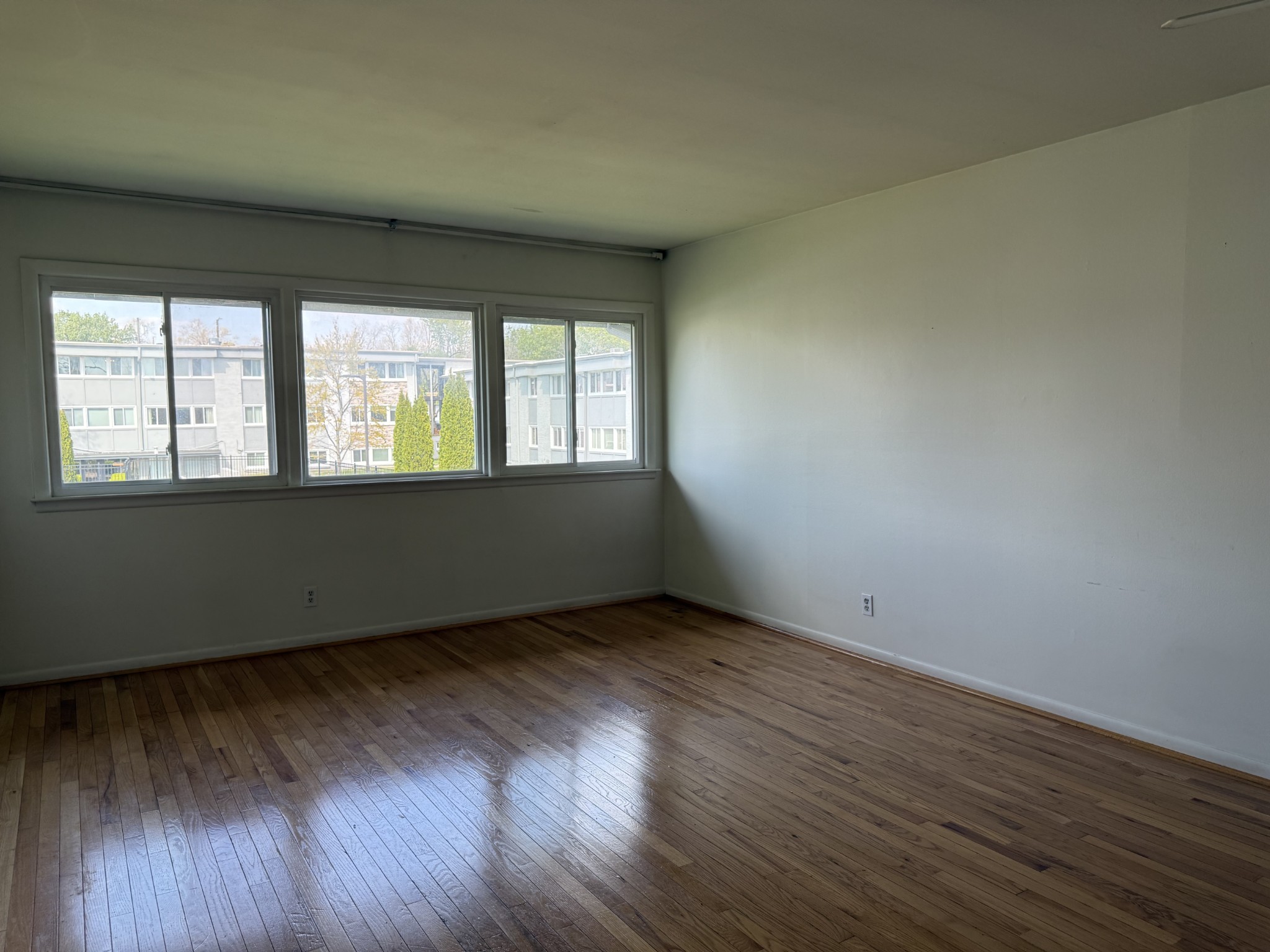 1900 Richard Jones Road, Unit A208 Nashville, TN 37215 - Photo 2 of 19