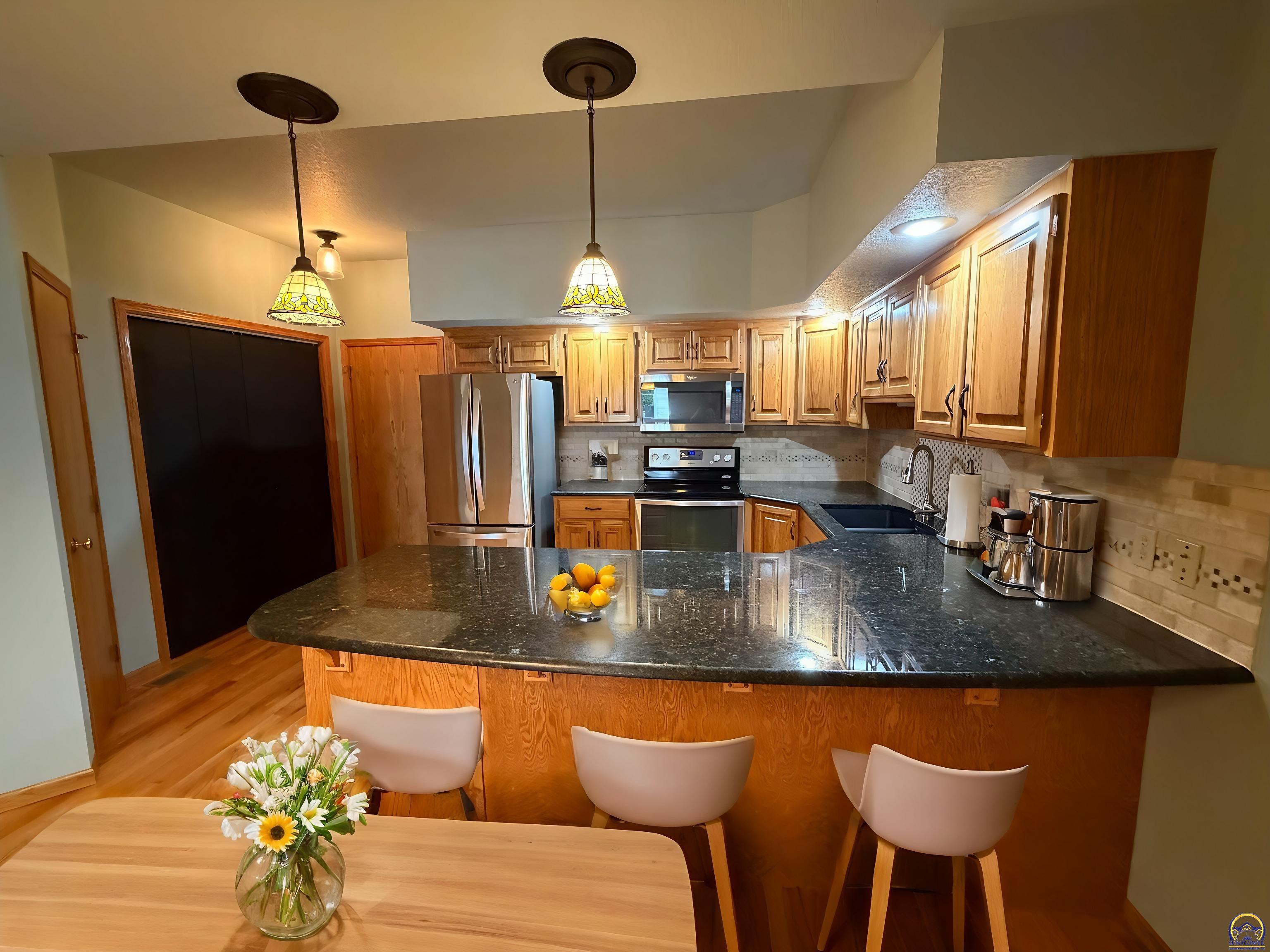 3101 Southwest Wanamaker Drive, Unit 62 Topeka, KS 66614 - Photo 11 of 56