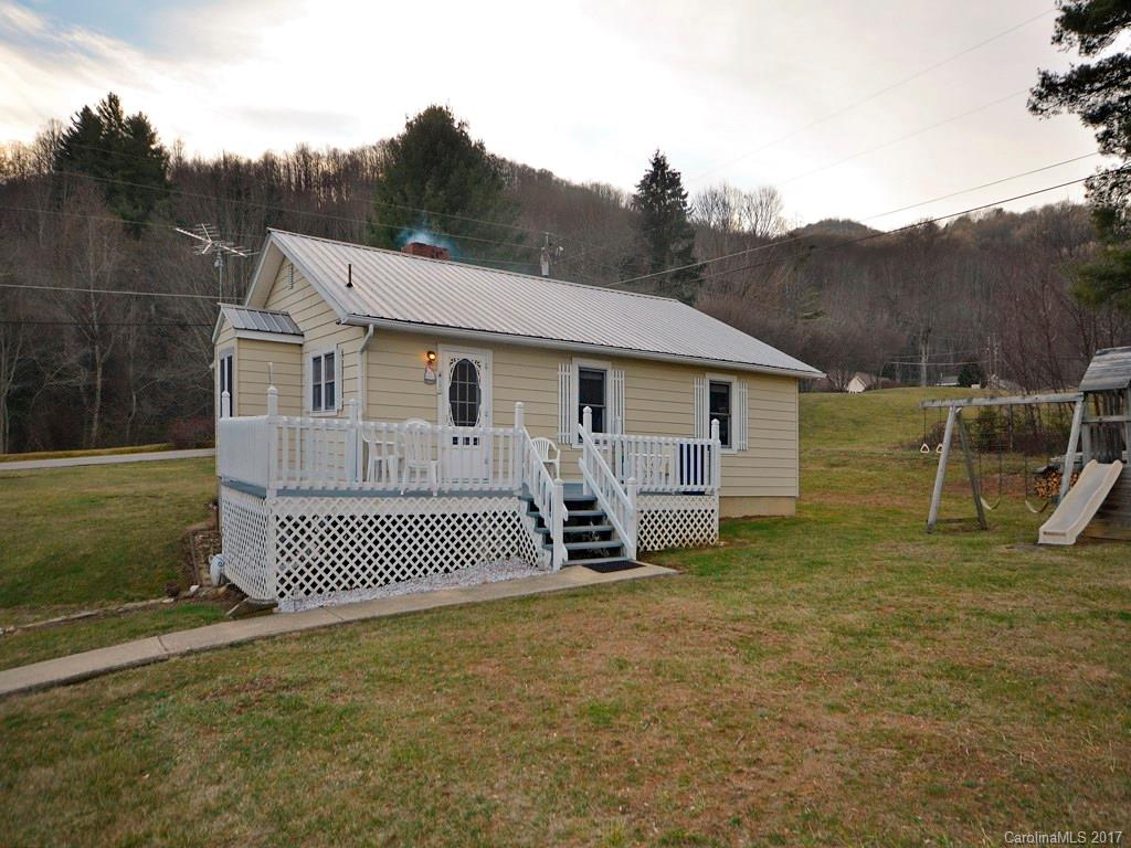 512 Walker Road Waynesville, NC 28786 - Photo 20 of 22 Gallery Image 20