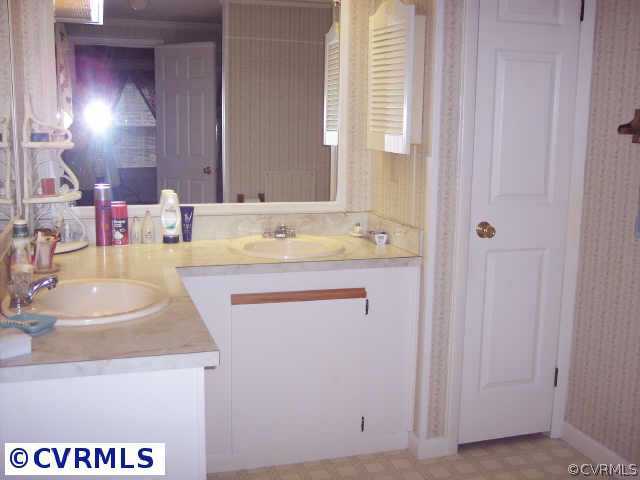 Other - Master Bath, dbl sinks, tub/shower
