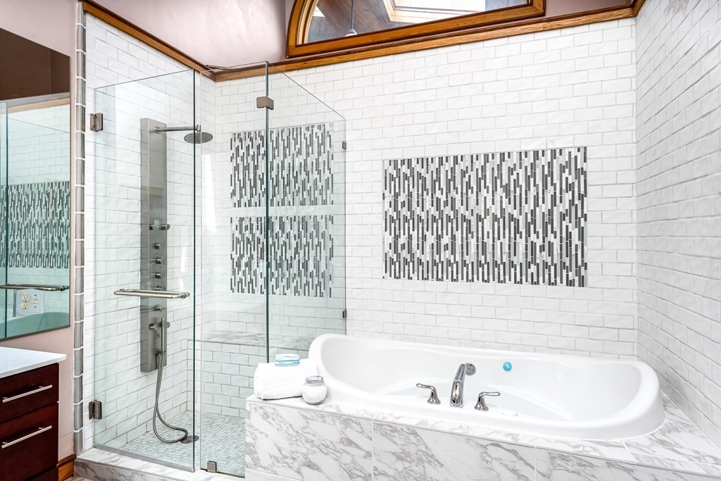 222 Bay Point Road Swansea, MA 02777 - Photo 16 of 42