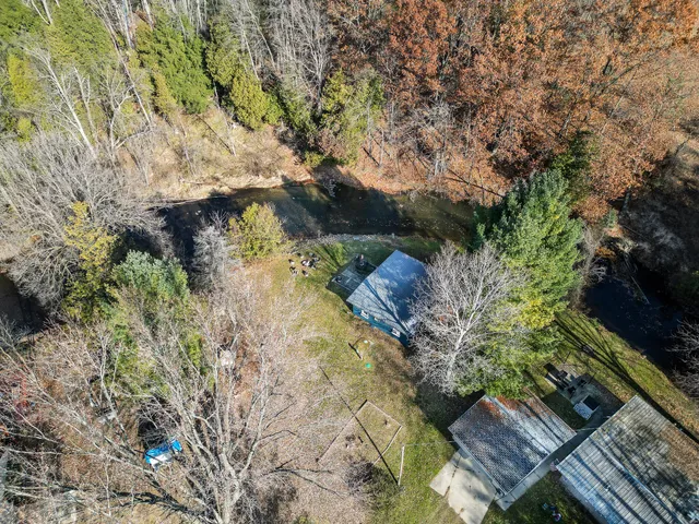 $109,000 | 350 Deer Path Lane, Barryton, MI 49305